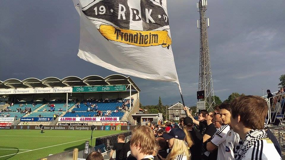 Bortefeltet på Sarpsborg stadion, 21. juni 2015.
